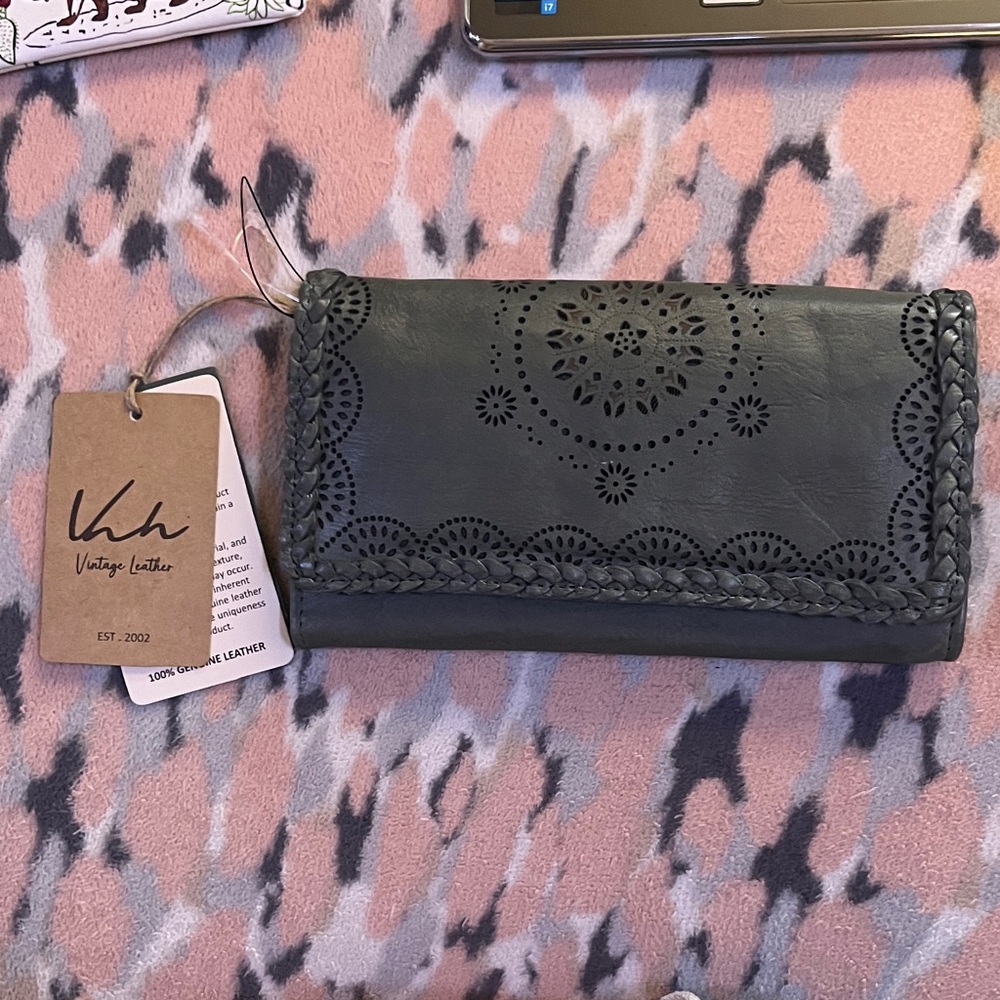 Women's Black Wallet
